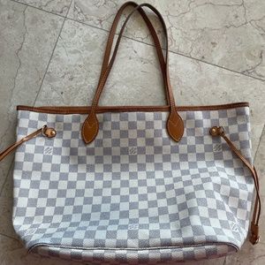 Louis Vuitton Neverfull MM